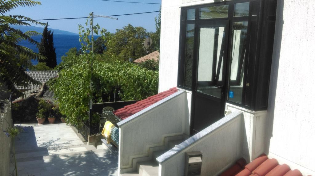 Guest House More Rijeka Exterior photo
